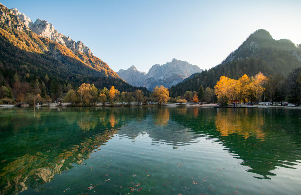 jezero jasna